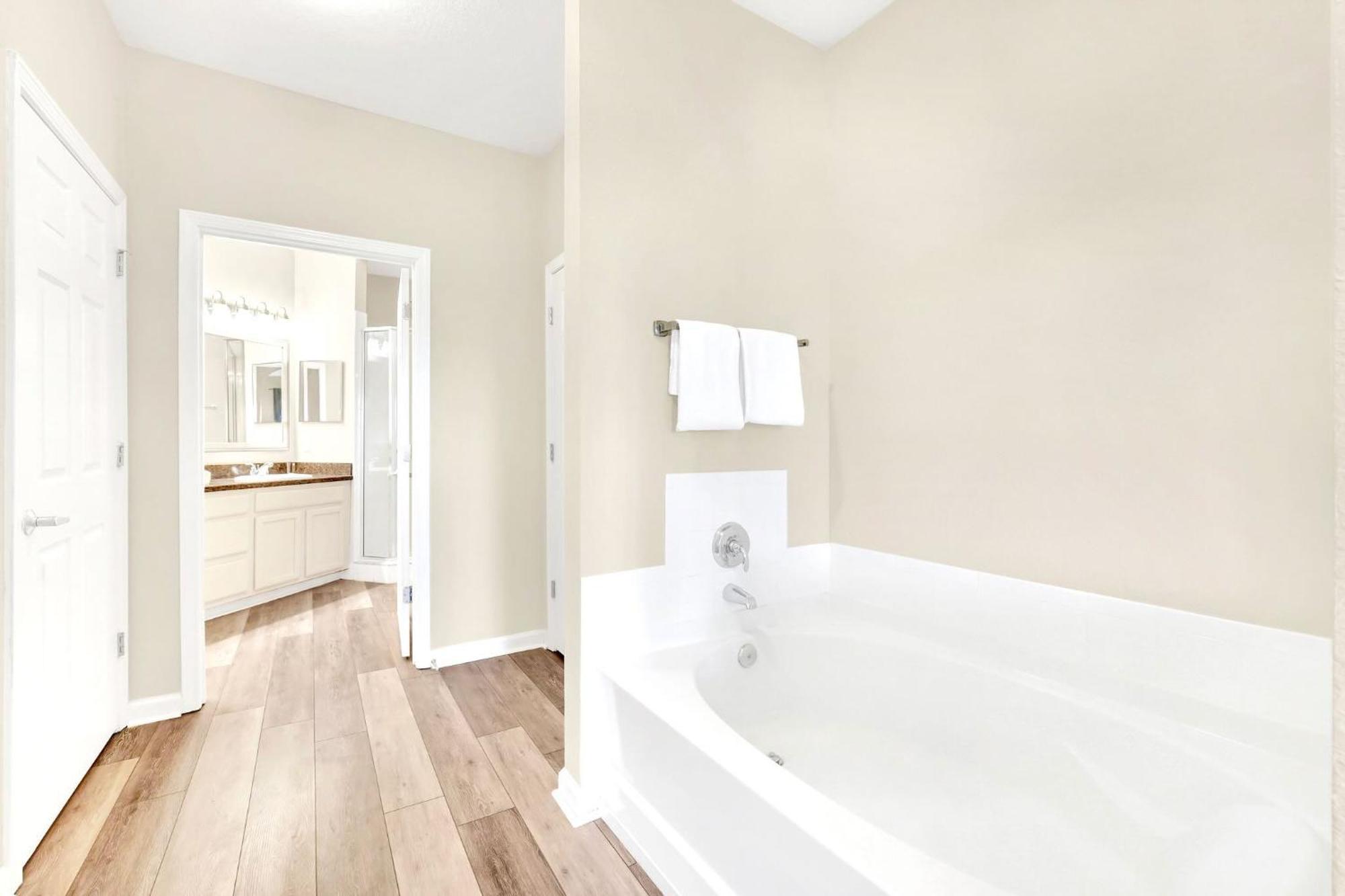 Near Disney - 3Br Condo - Pool Hot Tub And Games Orlando Bagian luar foto